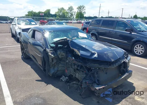 2013 Chevrolet Camaro 1Ls из США, поврежденный, VIN 2G1FE1E35D9181170